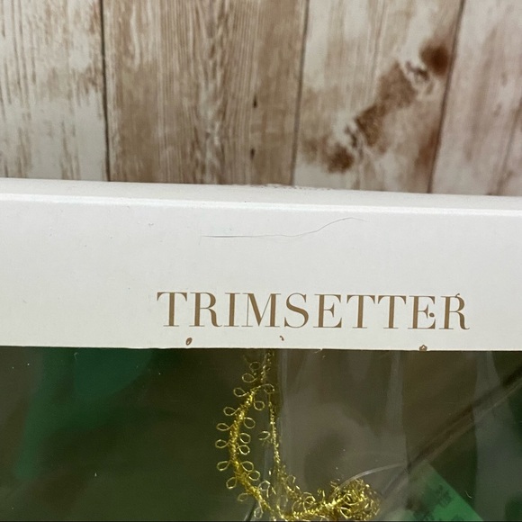 Dillard’s TRIMSETTER 2-pack Faux Agate Slice Large Christmas Ornament - Picture 9 of 10